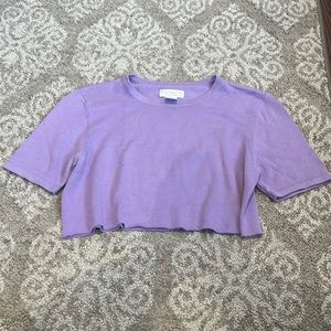 purple cropped tshirt